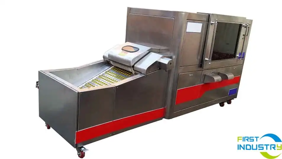 Pitting and slicing machine Pitting and slicing machine