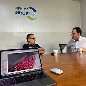 Welcome, Spanish customers visited our factory